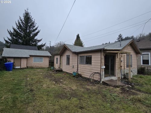 423 Long Ave, Kelso, WA, 98626-1115 | Card Image