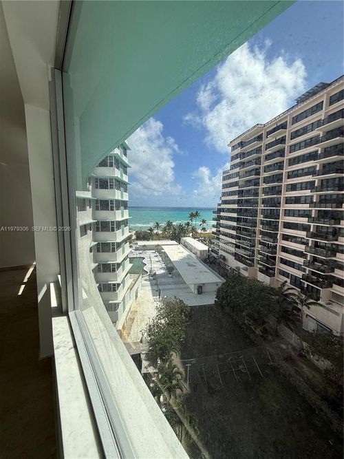 7b-5255 Collins Ave, Miami Beach, FL, 33140-2579 | Card Image