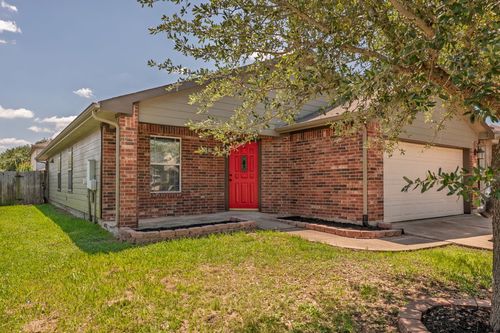 12521 Campana Dr, Del Valle, TX, 78617-3620 | Card Image
