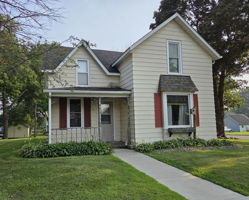 201 1st St Se, Hayfield, MN, 55940-8834 | Card Image