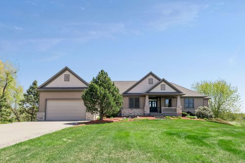 18745 Fontana St, Wyoming, MN, 55092-9771 | Card Image