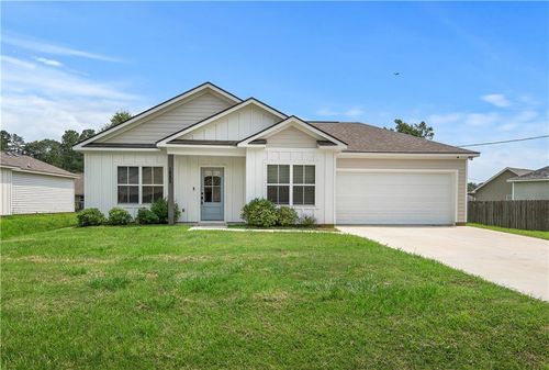 16205 Chandler Pl, Hammond, LA, 70401-7251 | Card Image