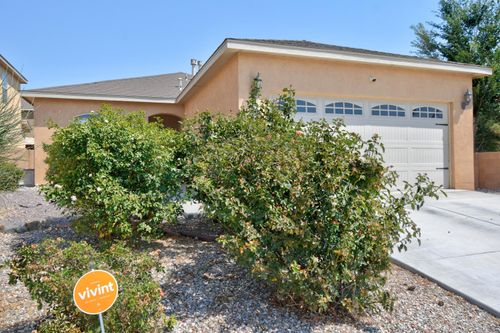 2512 Red Sky Sw, Los Lunas, NM, 87031-8812 | Card Image