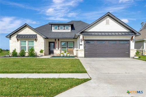 504 Town Hall Ln, Victoria, TX, 77904-4406 | Card Image