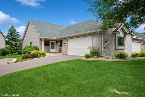 4224 93rd Ave N, Brooklyn Park, MN, 55443-1748 | Card Image