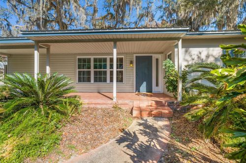 412 Berwick Ave, TEMPLE TERRACE, FL, 33617-7820 | Card Image