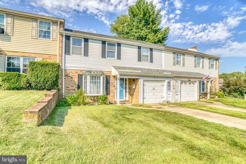 3244 Farragut Ct, BENSALEM, PA, 19020-1822 | Card Image