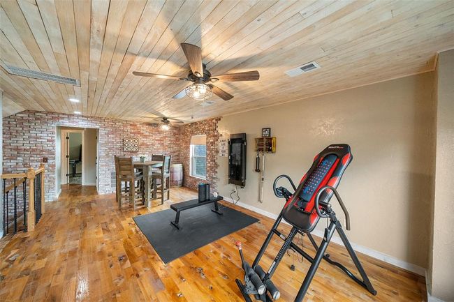 Perfect space for entertaining | Image 33