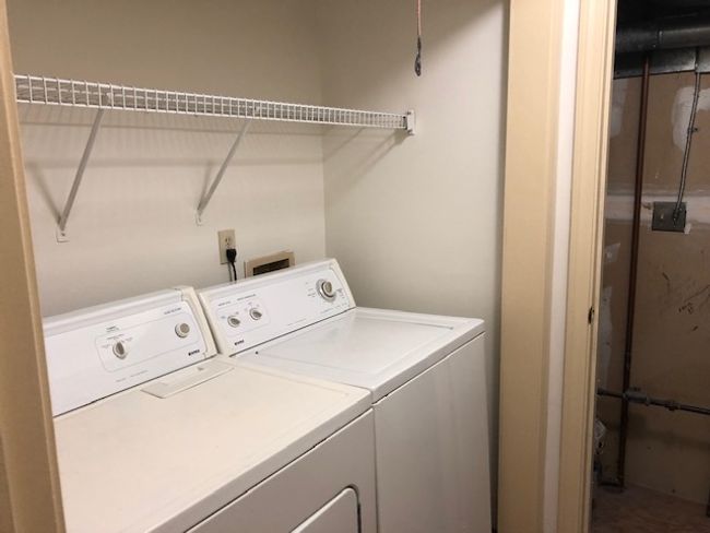 APT-206 - 7 Railroad Ave, Condo with 2 bedrooms, 1 bathrooms and null parking in Derry NH | Image 32