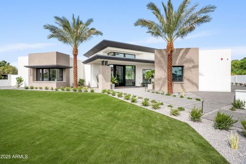 5538 E Lafayette Blvd, Phoenix, AZ, 85018-4524 | Card Image