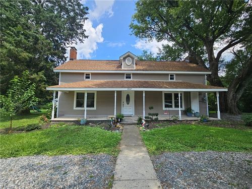 4847 Dippen Rd, Winston-Salem, NC, 27105-9711 | Card Image