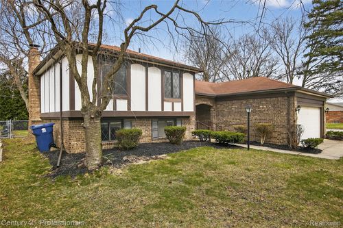 46300 Gainsborough Dr, Canton, MI, 48187-1564 | Card Image