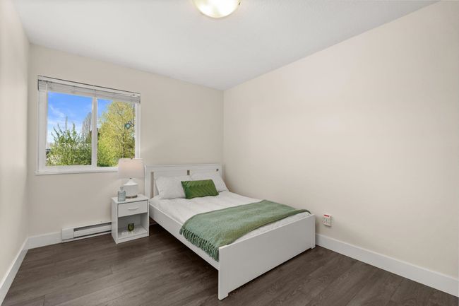 11 - 26970 32 Ave, Townhouse with 3 bedrooms, 2 bathrooms and 2 parking in Aldergrove BC | Image 13