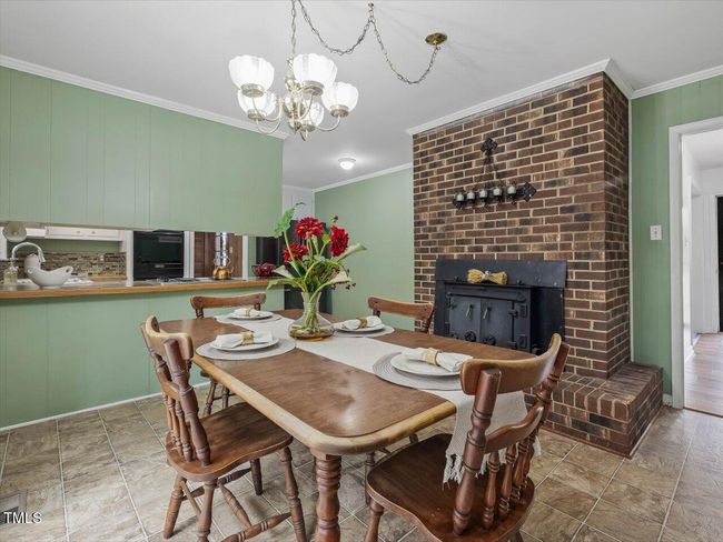 22-Dining Room | Image 25