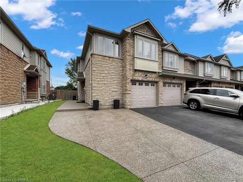 34 Magnificent Way, Binbrook, ON, L0R1C0 | Card Image