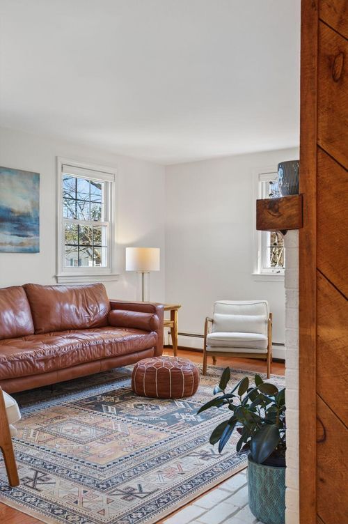 63 Scott Road, South Portland, ME, 04106 | Card Image