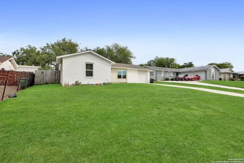 458 Scates Dr, San Antonio, TX, 78227-3128 | Card Image
