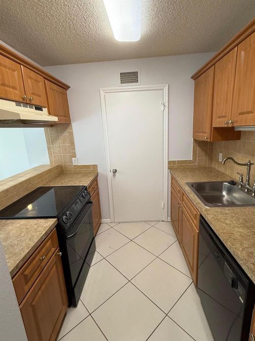 apt-37-2315 N Congress Ave, Boynton Beach, FL, 33426-8609 | Card Image