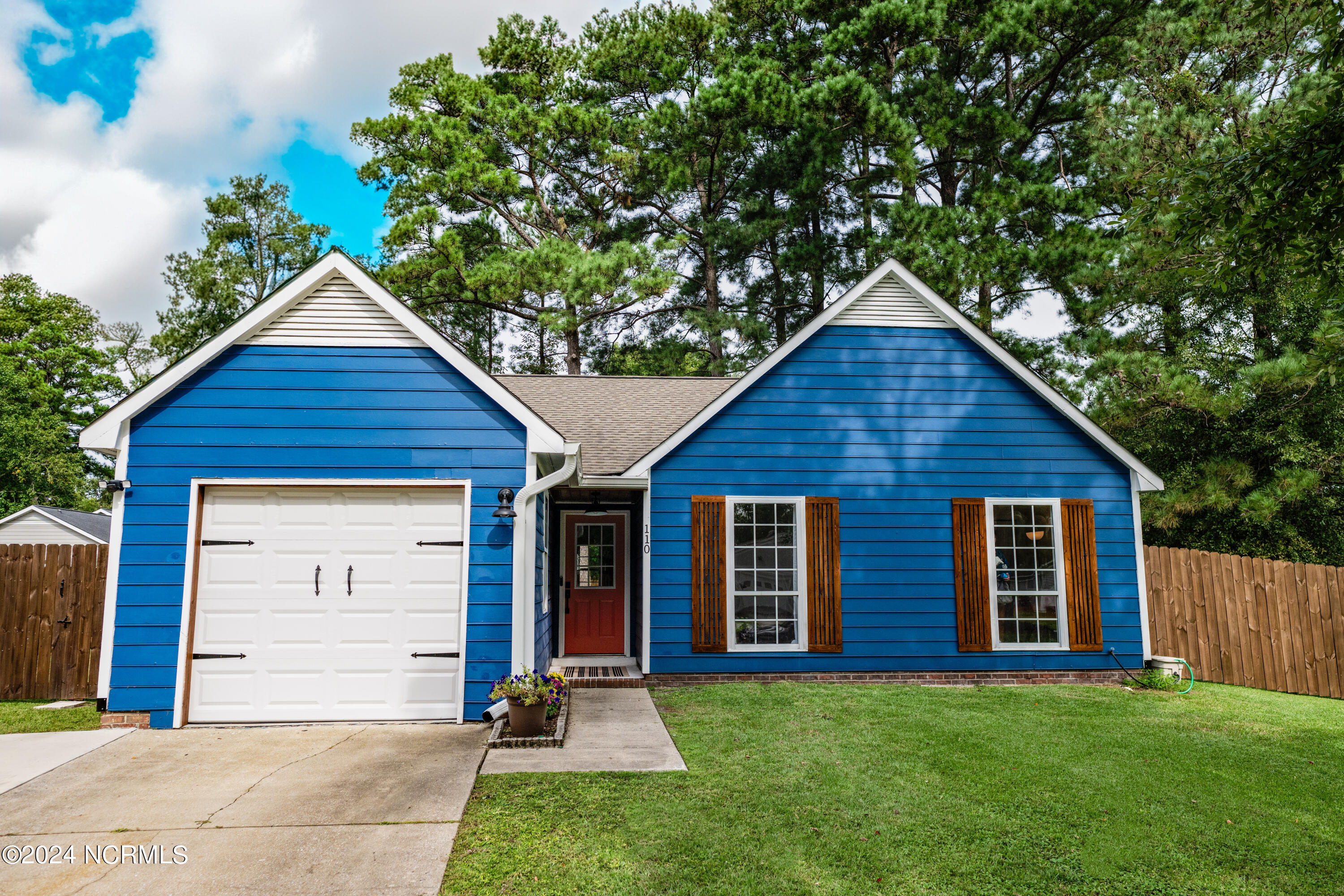 Silver Leaf Dr, Jacksonville, NC 28546