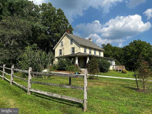 2-1239 Salford St, HARLEYSVILLE, PA, 19438-1508 | Card Image