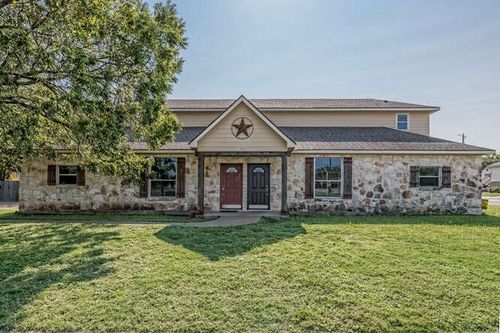 1900 S 15th St, Waco, TX, 76706-3074 | Card Image