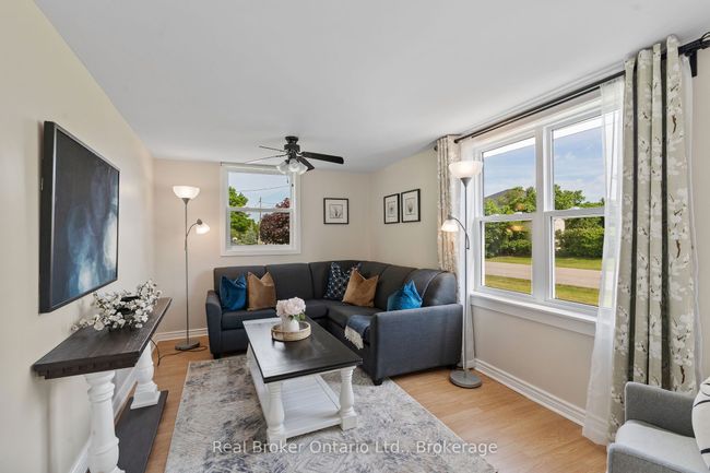 61 Jane St, House other with 2 bedrooms, 1 bathrooms and 2 parking in Haldimand ON | Image 7