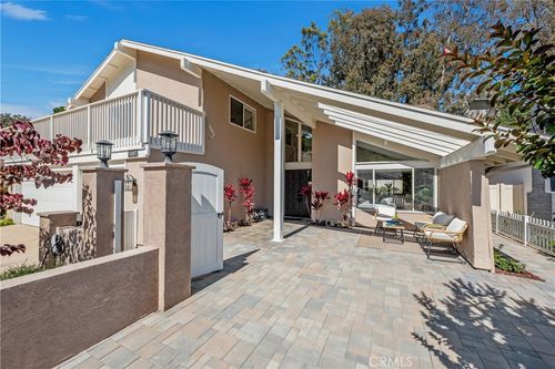 5497 Coral Reef Ave, La Jolla, CA, 92037-7027 | Card Image