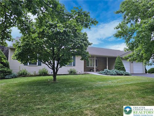 4004 Donegal Dr, Bethlehem, PA, 18020-7636 | Card Image