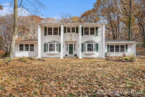 860 Sylvan Dr, Battle Creek, MI, 49017-9447 | Card Image