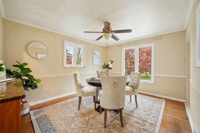 2308 Lambeth Dr, House other with 3 bedrooms, 1 bathrooms and 1 parking in Upper St. Clair PA | Image 7