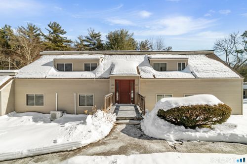 42-42 Library Ln, Simsbury, CT, 06070-2157 | Card Image