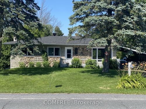 2055 Principale St, Chute A Blondeau, ON, K0B1B0 | Card Image