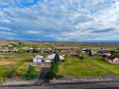 68900 Open Field Dr, Montrose, CO, 81401-7497 | Card Image