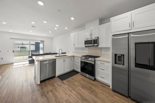2005 Vela Ln, San Diego, CA, 92154-8061 | Card Image