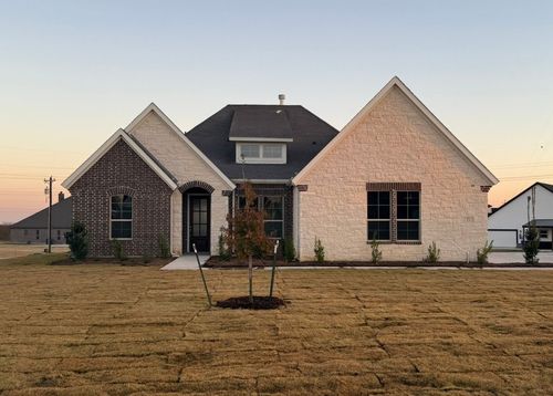 21 Zion Way, Valley View, TX, 76272-2075 | Card Image