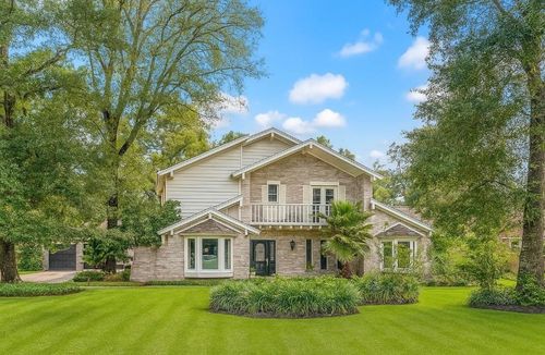 563 Roanoke Dr, Conroe, TX, 77302-3778 | Card Image