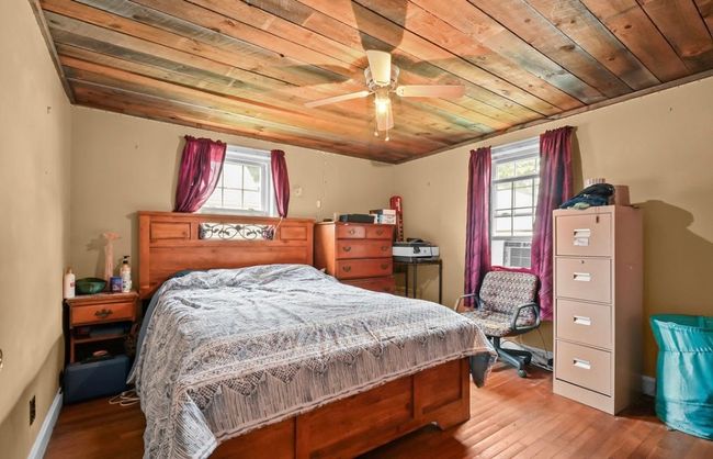 525 Buttonwoods Ave, House other with 3 bedrooms, 2 bathrooms and 5 parking in Warwick RI | Image 17