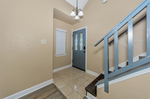 6832 Younger Dr, The Colony, TX, 75056-3509 | Card Image