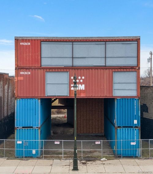 2426 Michigan Ave, Detroit, MI, 48216-1355 | Card Image