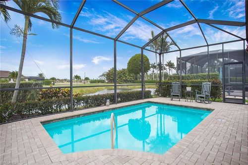 1421 Lucena Ln S, NAPLES, FL, 34113-8427 | Card Image
