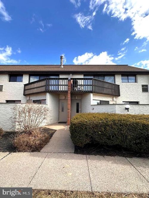 apt-15-1071 Lancaster Blvd, MECHANICSBURG, PA, 17055-4469 | Card Image