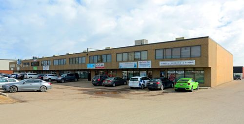 3203 97 St Nw, Edmonton, AB, T6N1B7 | Card Image