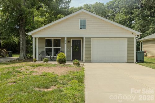 684 Union Cemetery Rd Sw, Concord, NC, 28027-6952 | Card Image