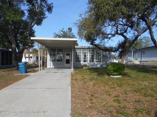 8015 Cedar Cove Ave, Brooksville, FL, 34613-5740 | Card Image