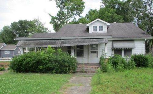 205 S Mulberry St, Tuscumbia, AL, 35674-2724 | Card Image