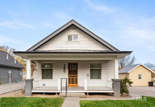 160 W Arthur Ave, Glenns Ferry, ID, 83623 | Card Image