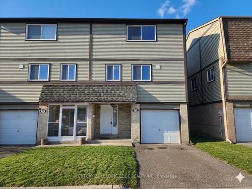 12 New Port Way, Thornhill, ON, L3T5G4 | Card Image