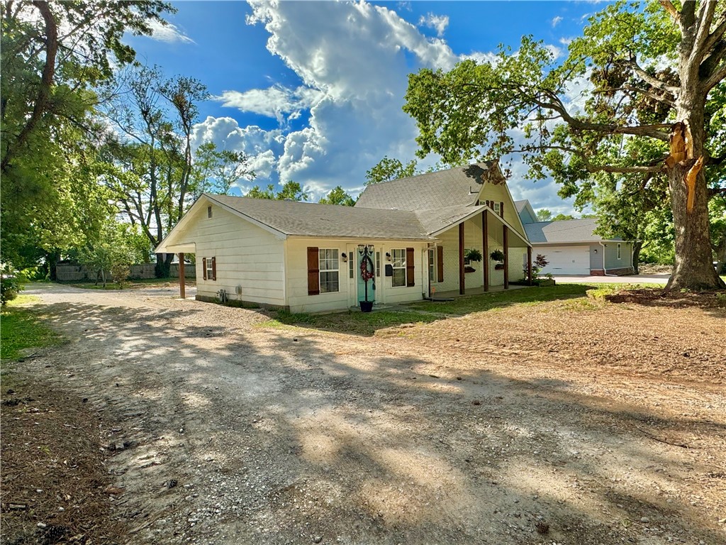 H St, Bentonville, AR 72712