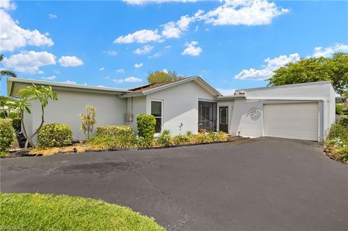 3275 Boca Ciega Dr, NAPLES, FL, 34112-6107 | Card Image