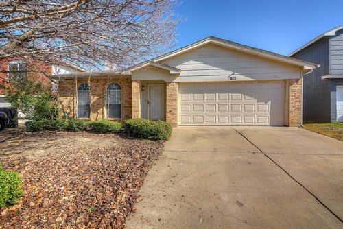 615 Hollyberry Dr, Mansfield, TX, 76063-3623 | Card Image
